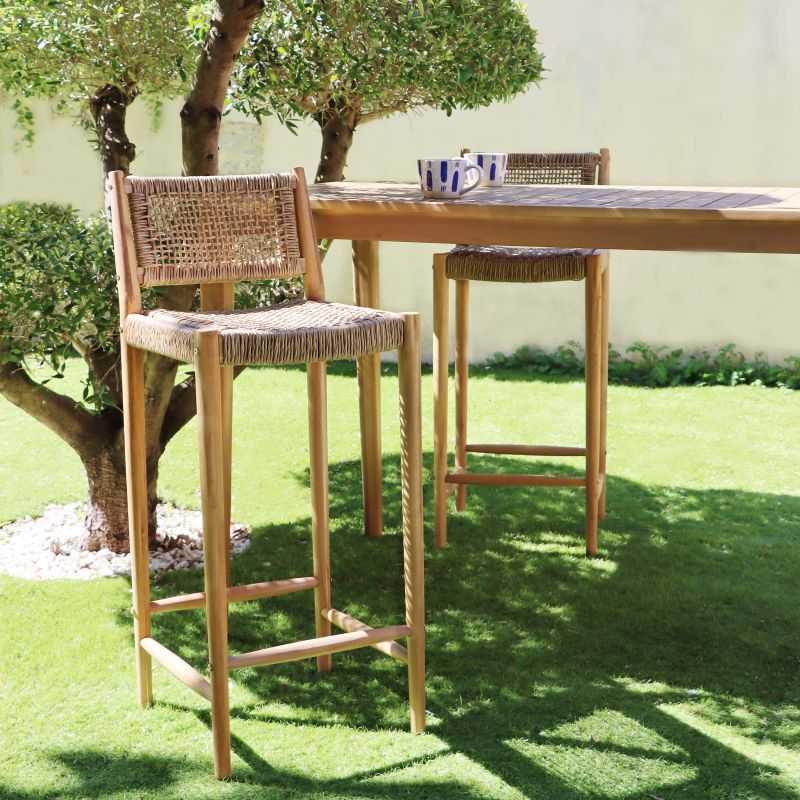 Lot de 2 tabourets de bar intérieur/extérieur NURI bois d'acacia et résine tressée H75 cm