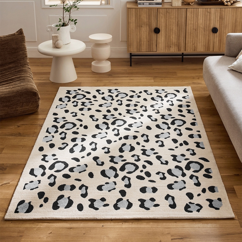 Tapis SAVA crème effet léopard 160x230 cm