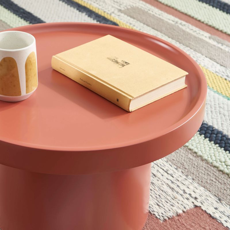 Table d'appoint PANTONE finition laquée mate terracotta 50cm