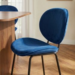 Lot de 2 chaises SHEILA velours bleu pieds métal noir