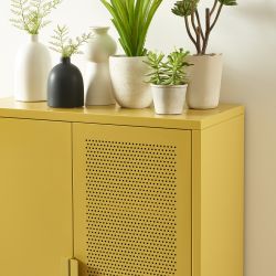 Buffet PANTONE métal jaune moutarde 2 portes 75cm