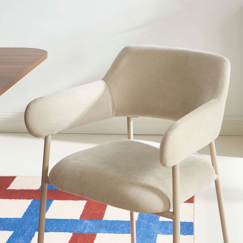 Lot de 2 fauteuils repas IVAN tissu beige glacé pieds métal beige