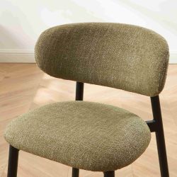 Lot de 6 chaises CIARA bouclette kaki et pieds métal noir
